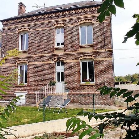 مبيت وإفطار Milly-sur-Thérain Au Fil De L'Eau المظهر الخارجي الصورة